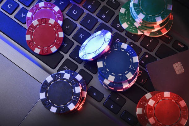 Tampilan kasino langsung totogacor dengan dealer profesional dan meja blackjack
